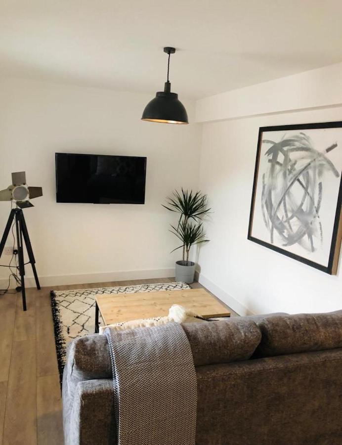 See Our Amazing Score At The Kepties - 5 X Luxurious Serviced Apartments - With Gardens - Fully Equipped - Free Parking - By Orion Short Stays - See Our Other Individual Listings --- This Is For Brand Awareness Only --- Arbroath Luaran gambar